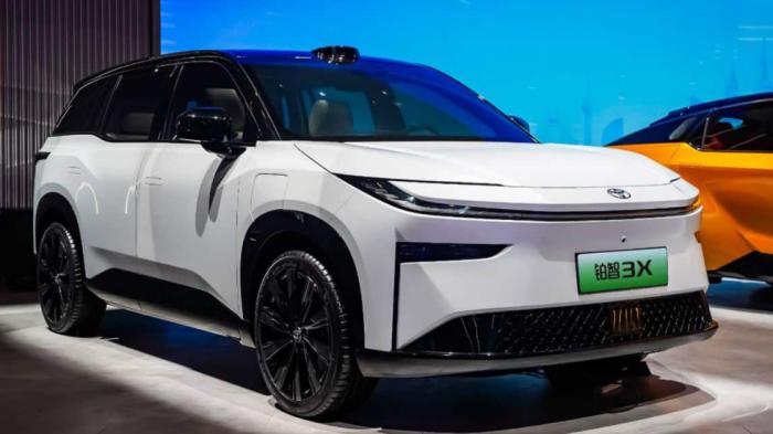 Το Toyota bZ3X «έγραψε» 10.000 παραγγελίες σε 60 λεπτά!
